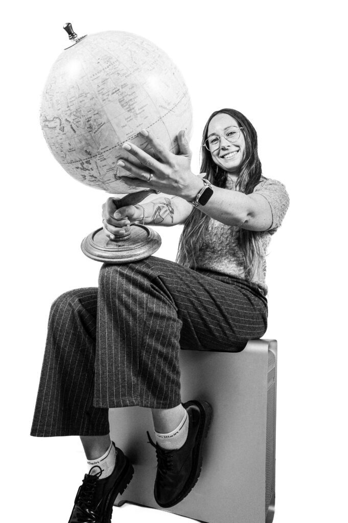 Laura de l'équipe de l'agence de communication Coqueliko Web designer, UX/UI et SEO